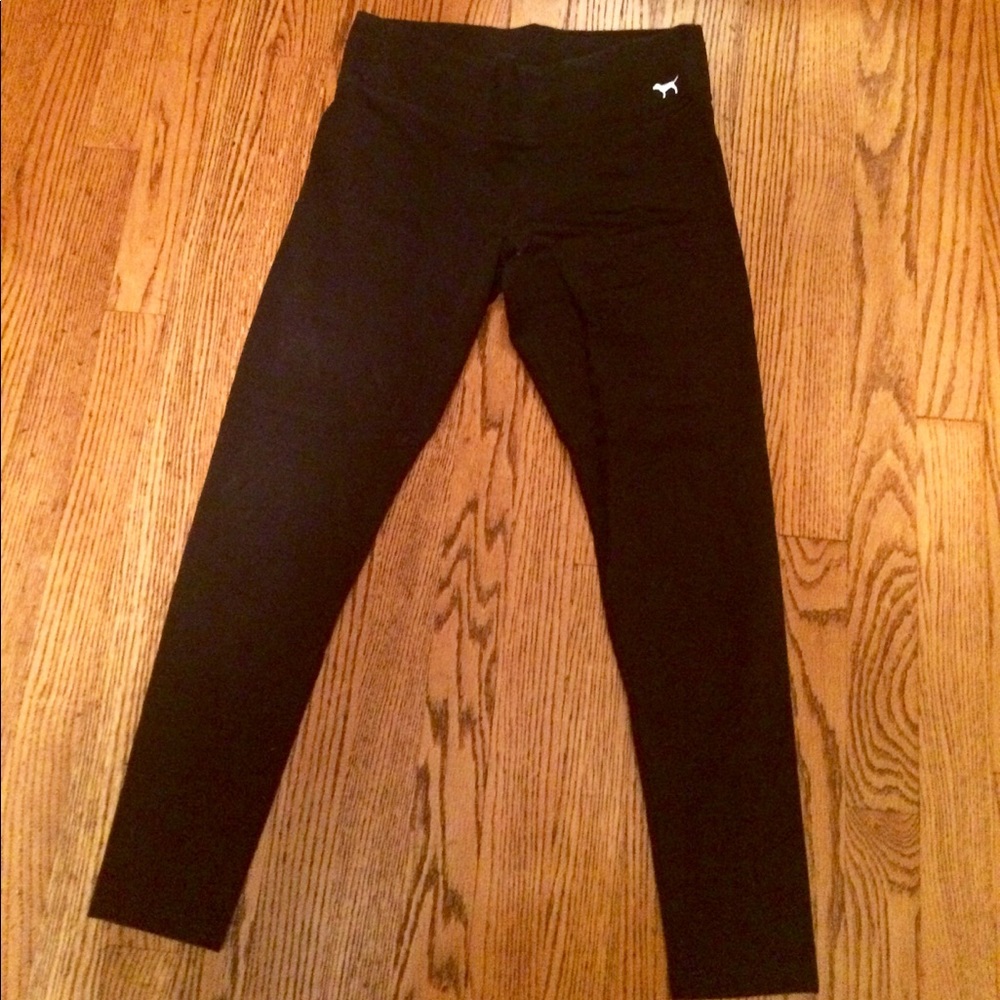 VS "pink" black leggings