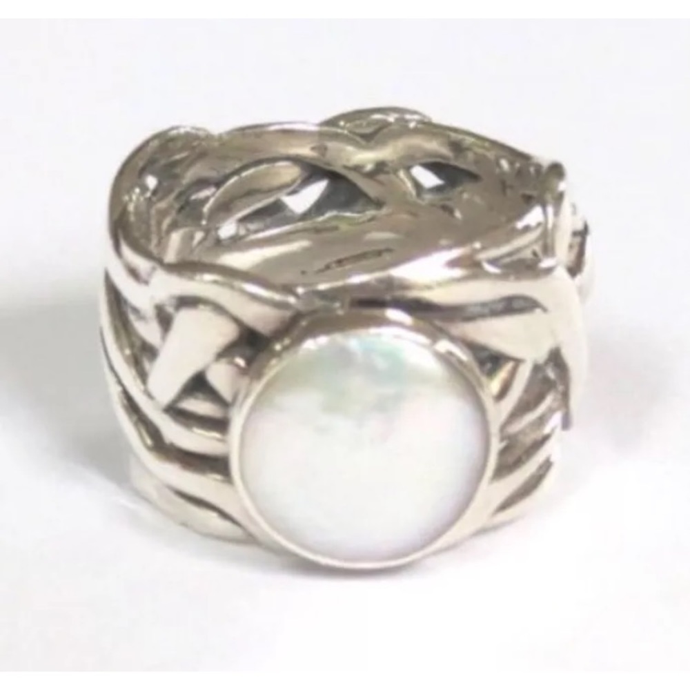 Stunning Silpada Ring