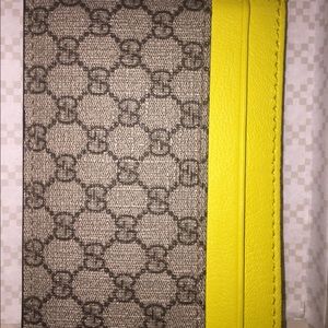 Gucci cardholder/cash