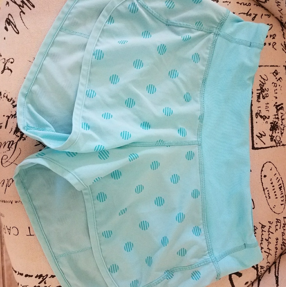 Lululemon run shorts