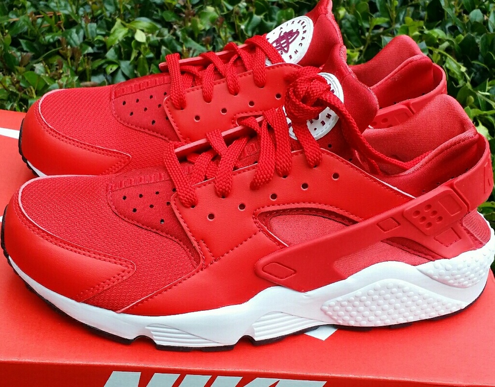 NIKE AIR HUARACHE RUN PRM SIZE 10