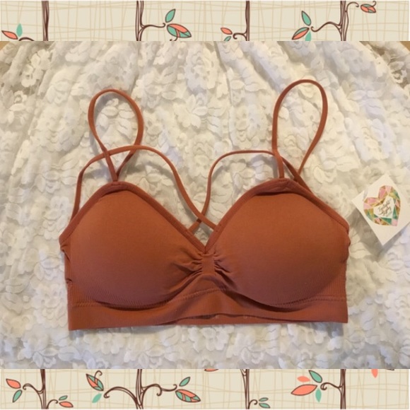 🆕🌷Strappy Bralettes - Picture 5 of 8