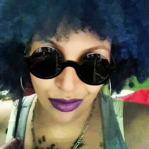 Meet your Posher, Robin