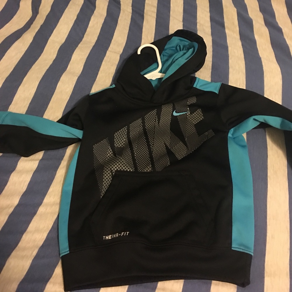 Nike jogging suit with optional pants boys 4t