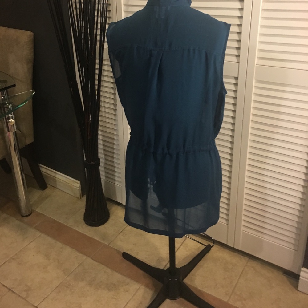 Best - Picture 3 of 3