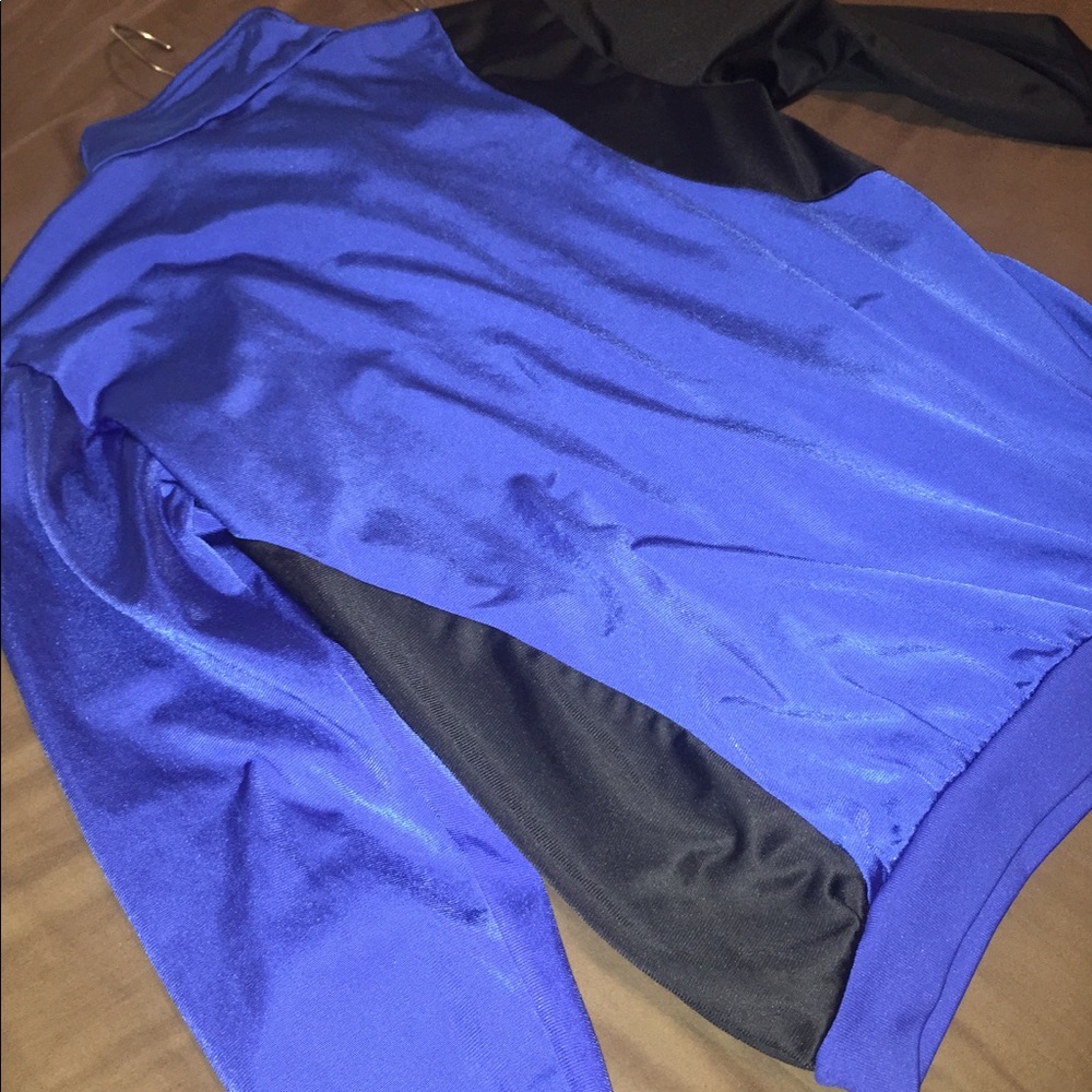 ADIDAS jacket - Picture 4 of 6