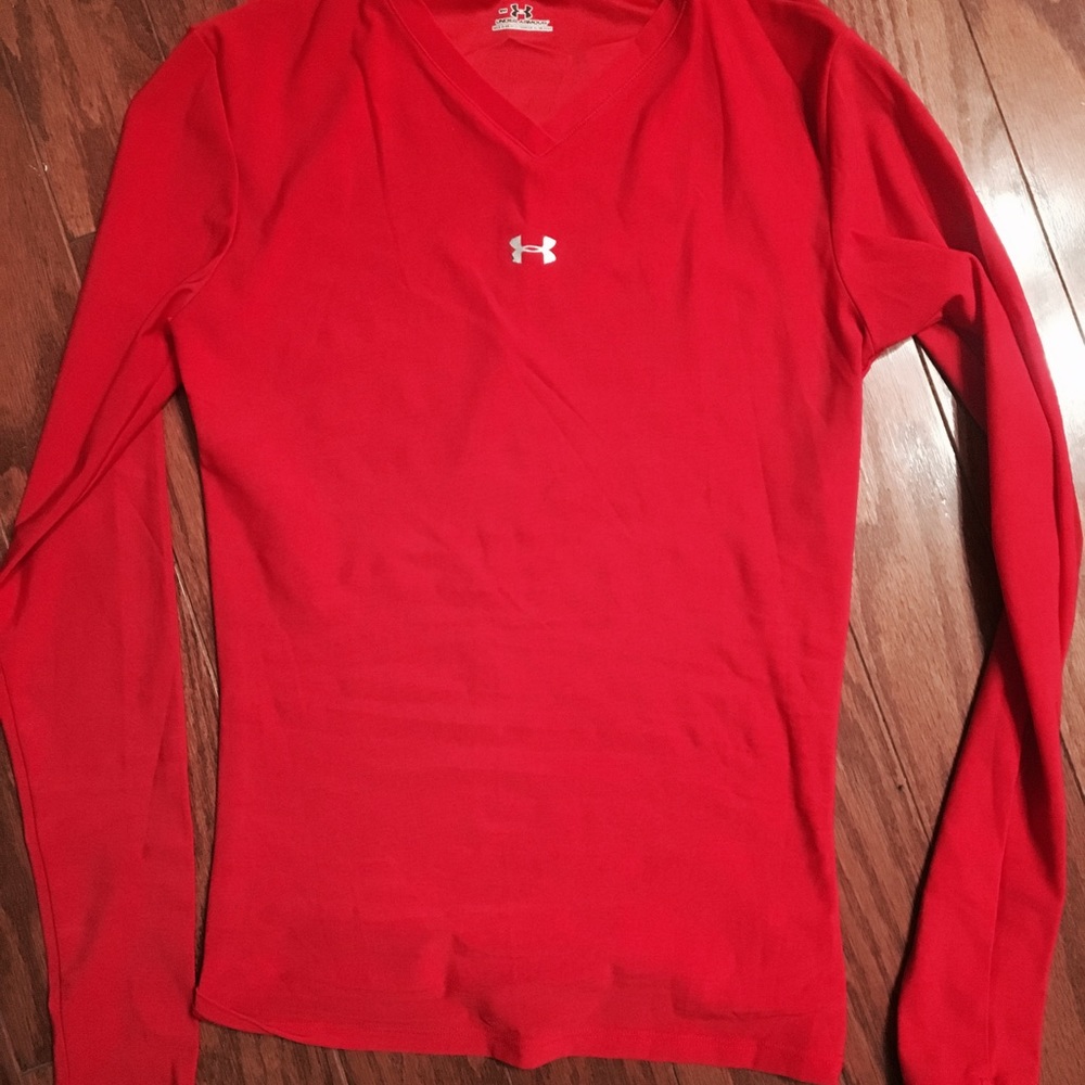Under Armour V neck