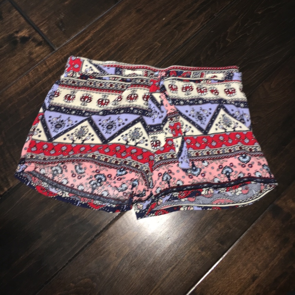 Forever 21 pattern shorts size 11/12
