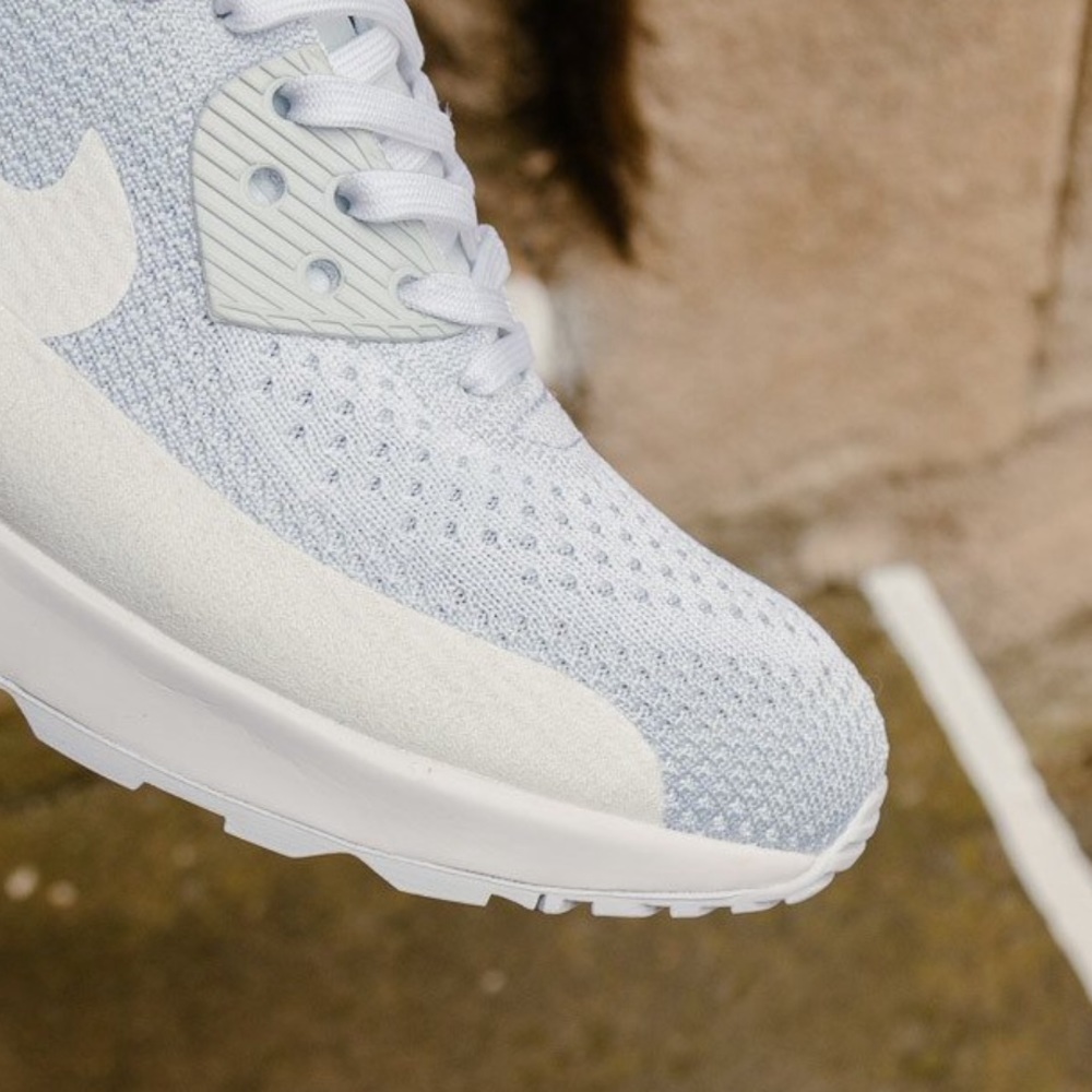 Air Max 90 Ultra 2.0 Flyknit - Picture 3 of 8