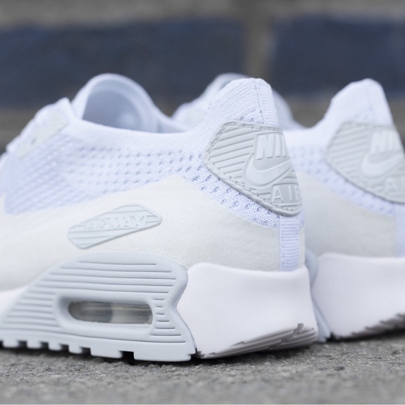 Air Max 90 Ultra 2.0 Flyknit - Picture 5 of 8