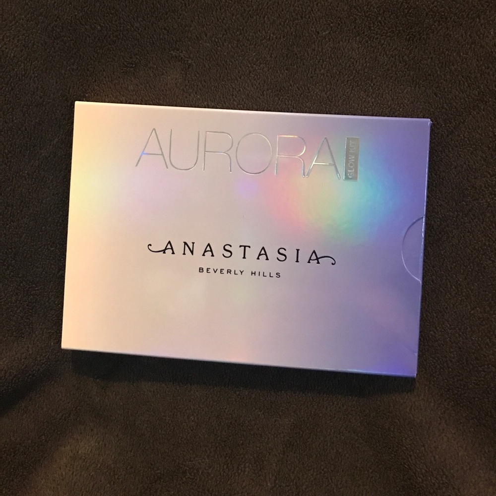 Anastasia AURORA GLOW kit