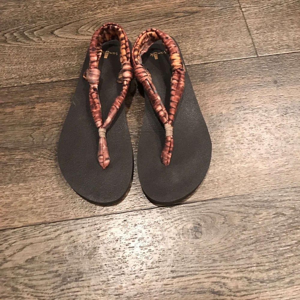 Sanuk yoga sling sandals