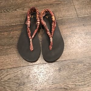 Sanuk yoga sling sandals