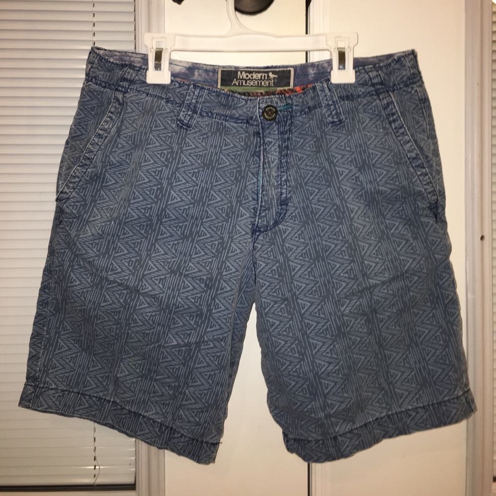 Modern Amusement Tribal Print Shorts - Size 30