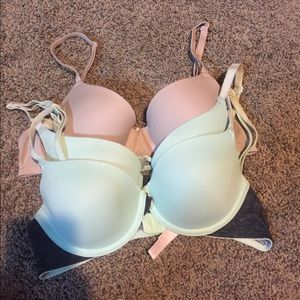 Bundle of VS bras!