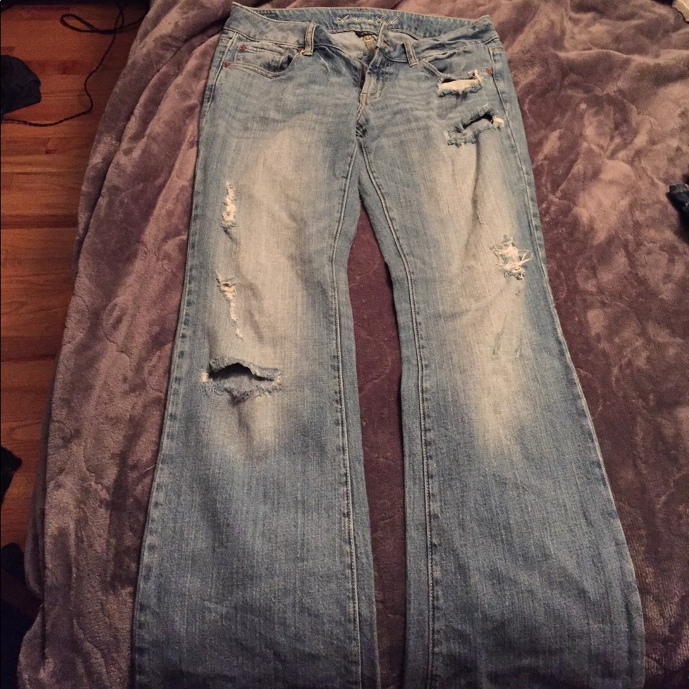 AE favorite boyfriend jeans