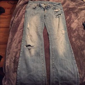 AE favorite boyfriend jeans