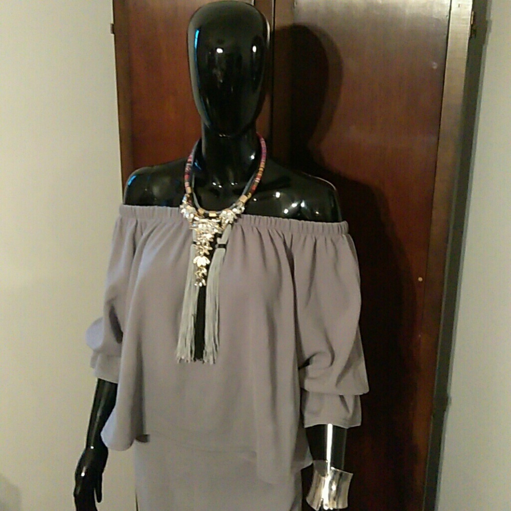 Boohoo Two Piece Outfit - Picture 2 of 4