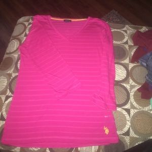mid sleeve pink shirt