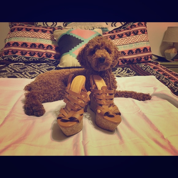 Sandals - Picture 2 of 2