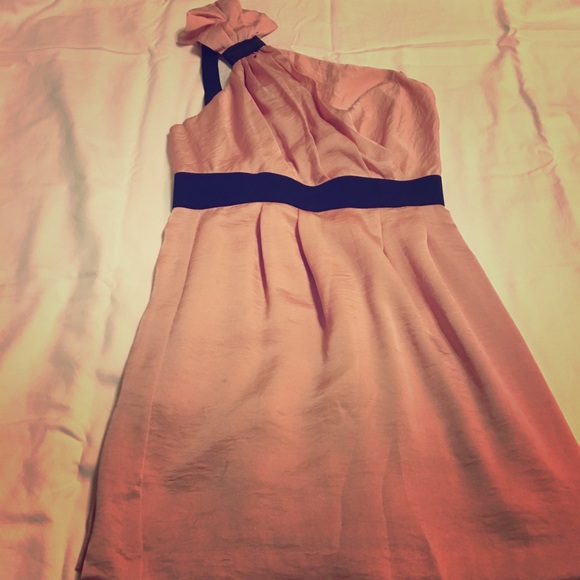 Pink dress - Picture 1 of 2