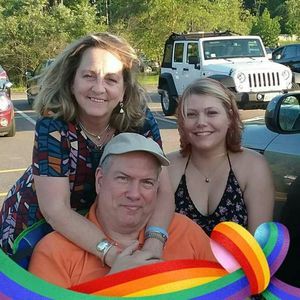 Meet your Posher, Hillaree