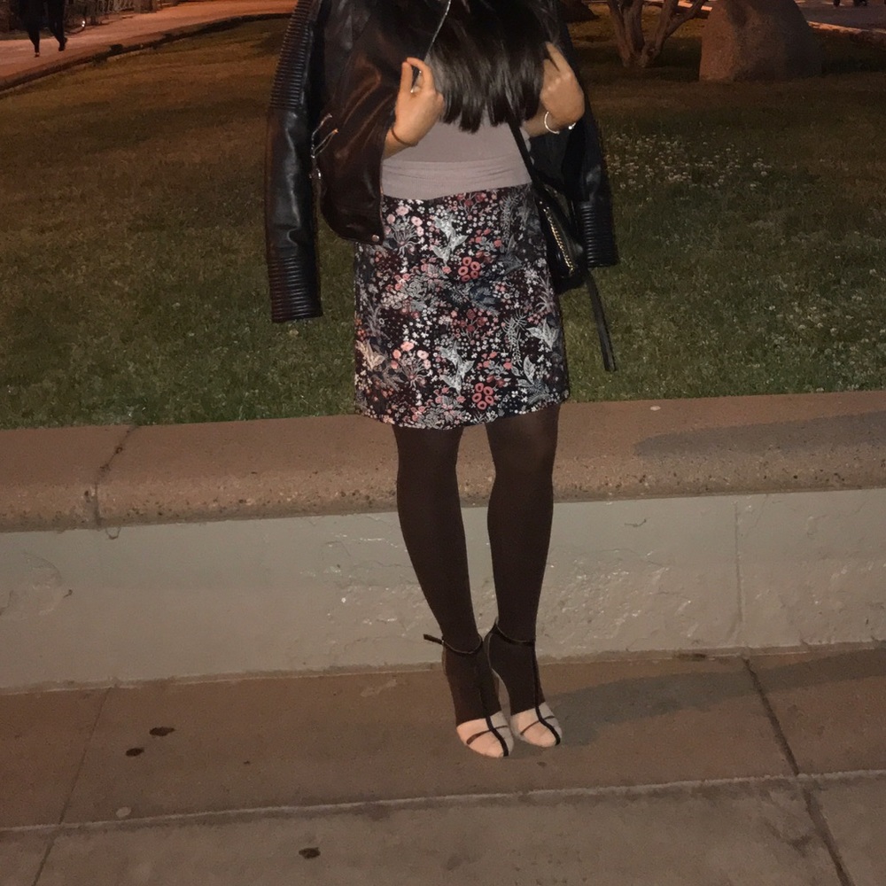 H&M embroidered skirt