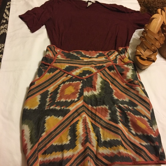 Skirt - Picture 1 of 3