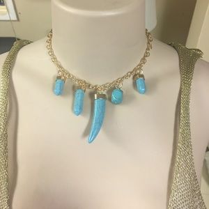 Necklace with blue beading