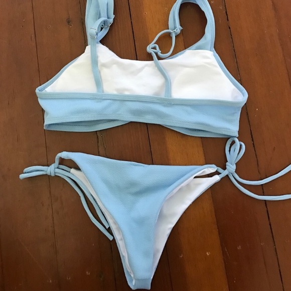 Ribbed bikini 👙 - Picture 2 of 2