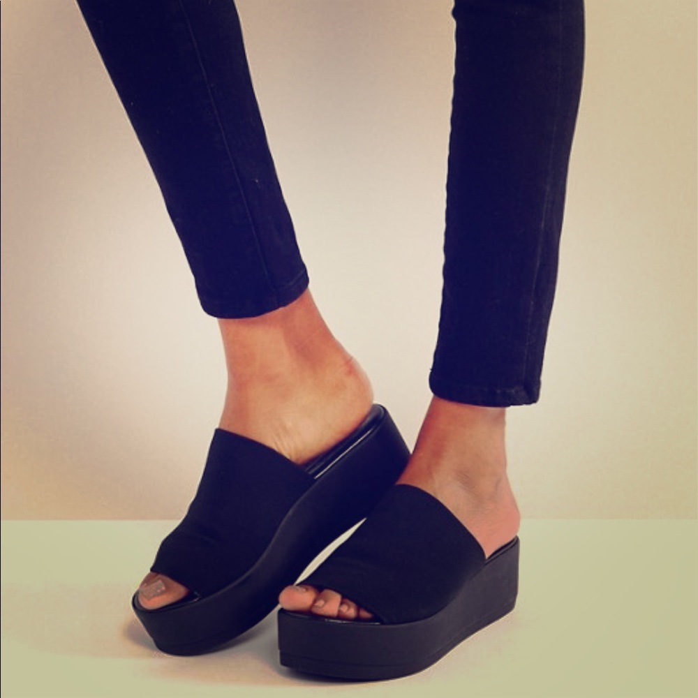 Steve Madden Slinky Sandals