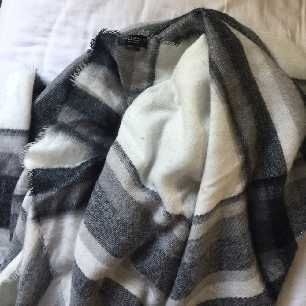 Zara scarf