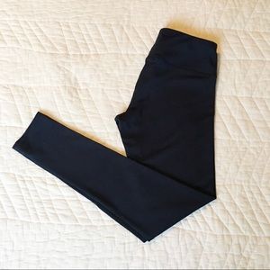 ✨SOLD✨90 Degree By Reflex Navy blue leggings