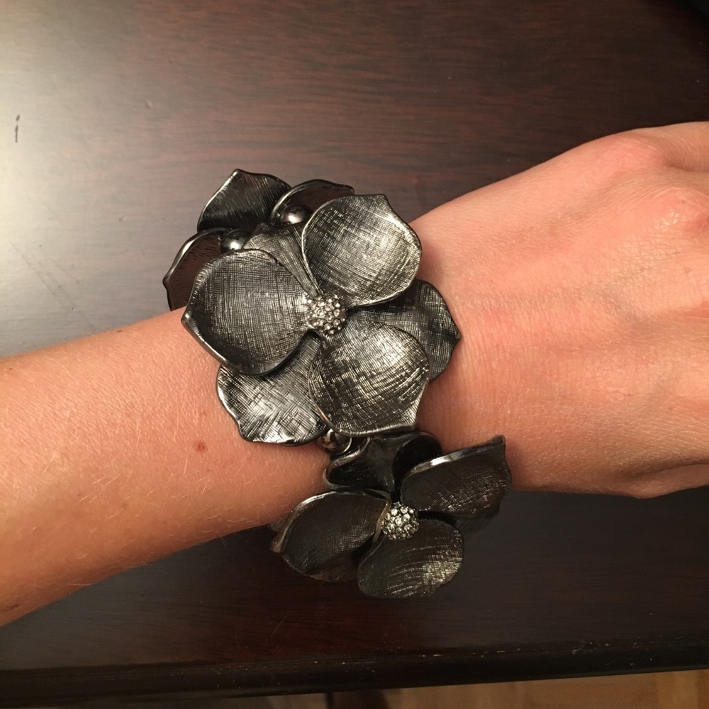 Chunky Flower bracelet