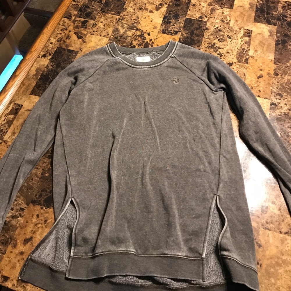 Element Pull over