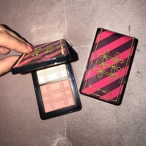 MAC nutcracker sweet highlight/blush bundle.