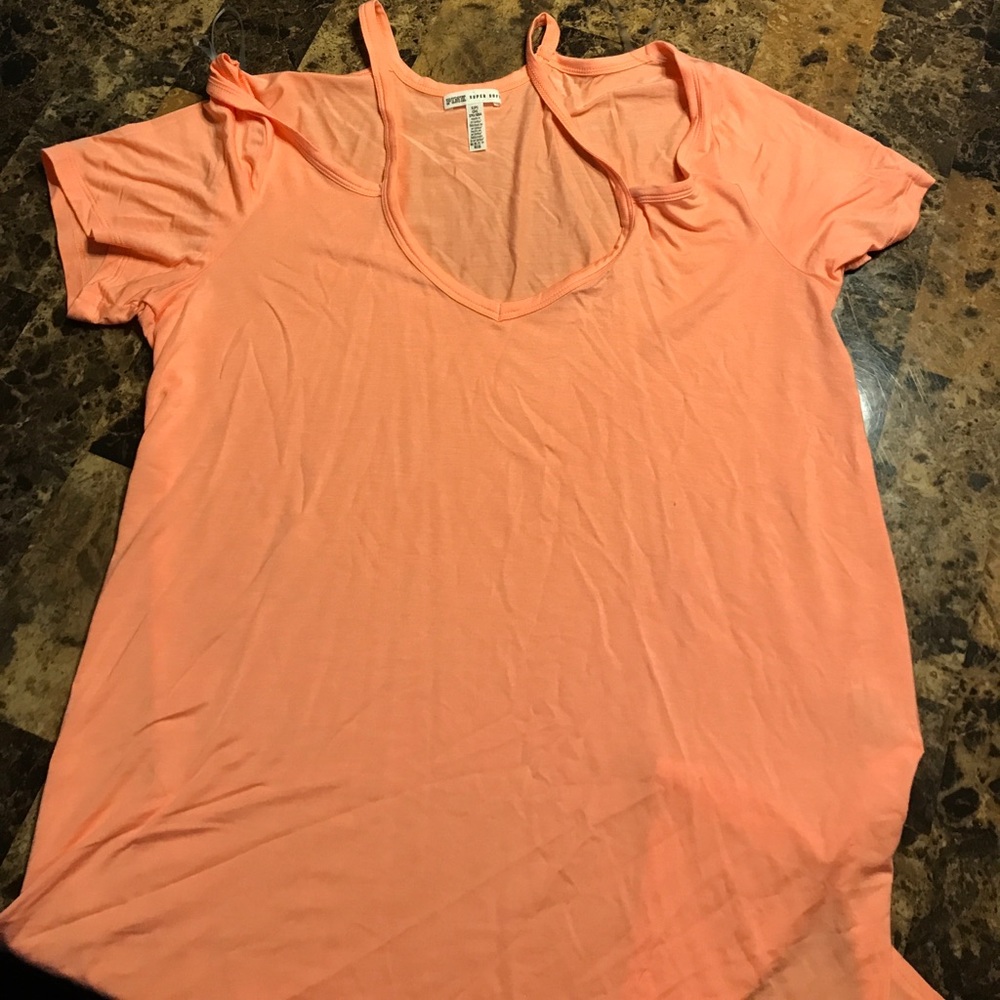 VS pink super soft T shirt