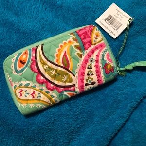 NWT Vera Bradley Accordion Wallet