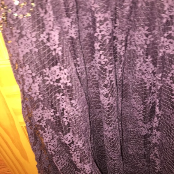 Dress - Picture 4 of 6