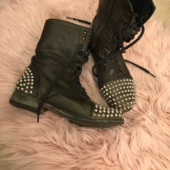 Steve Madden Shoes - STEVE MADDEN STUDDED TARNEY COMBAT BOOTS
