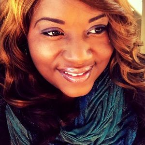 Meet your Posher, Rhonda