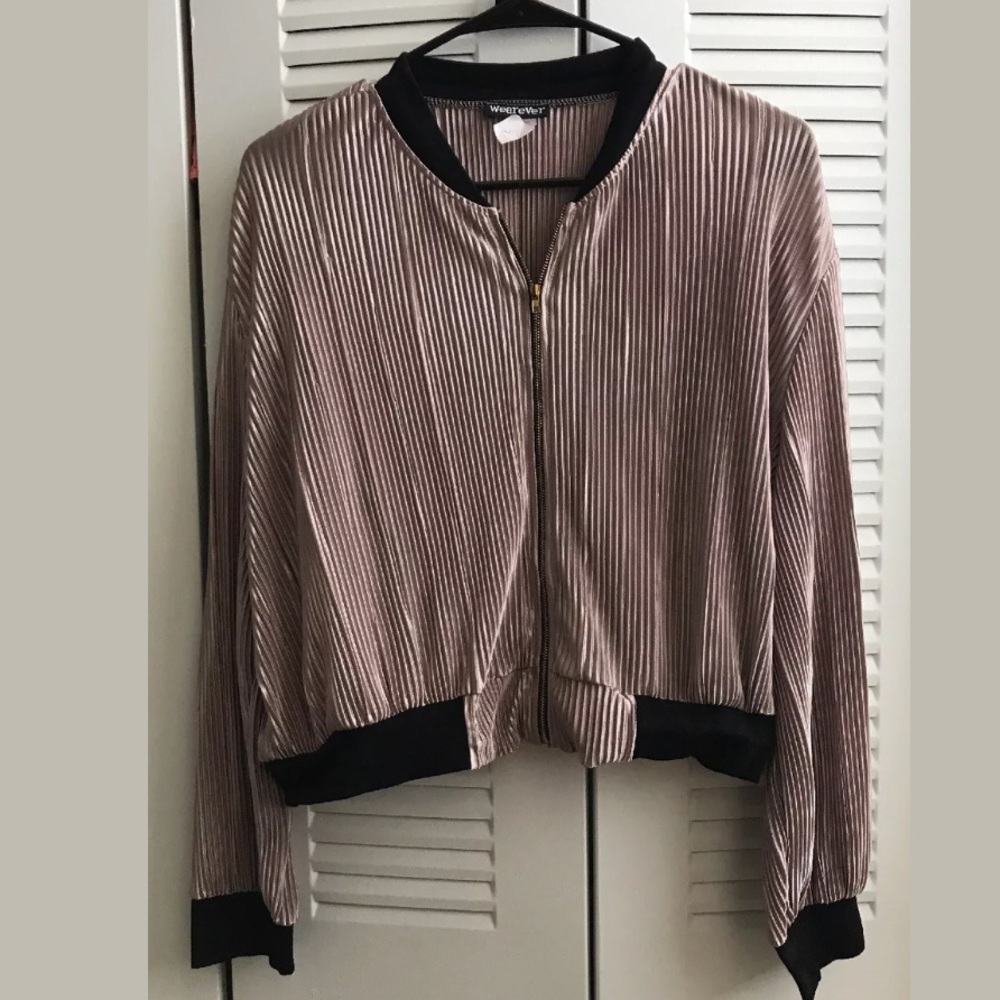 Rose Gold zip up jacket Size XL