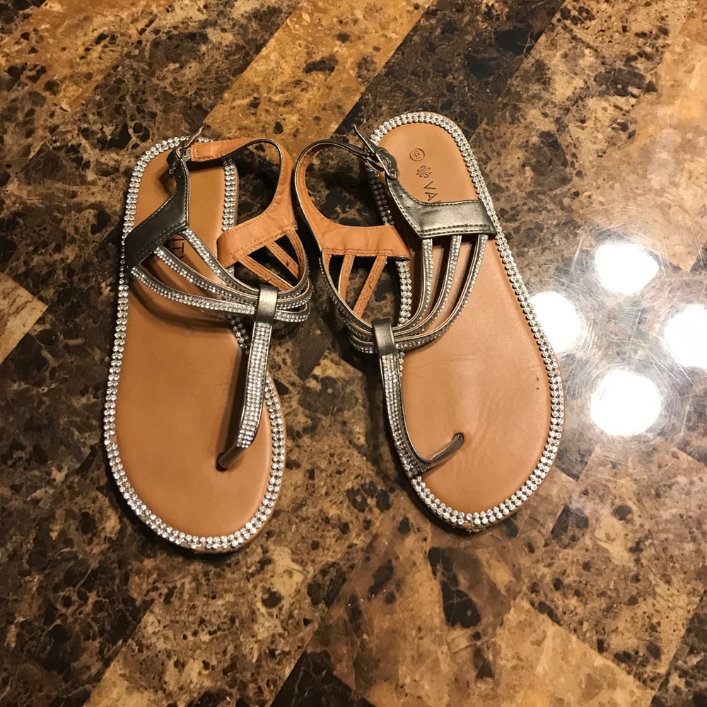 Vanity sandals