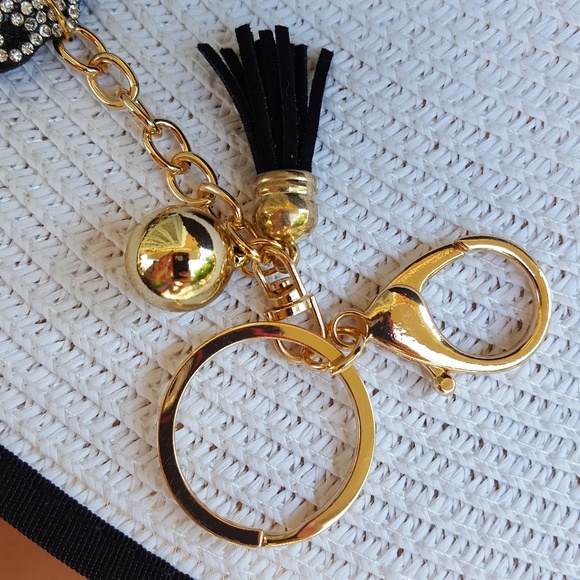 Dog Rhinestone Keychain - Picture 3 of 3