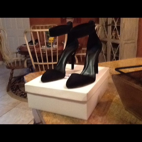 Dee Keller Size 10 Black Suede 5" heels NEW - Picture 5 of 5