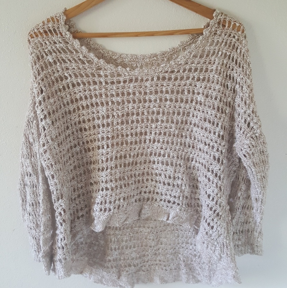 Crochet pullover