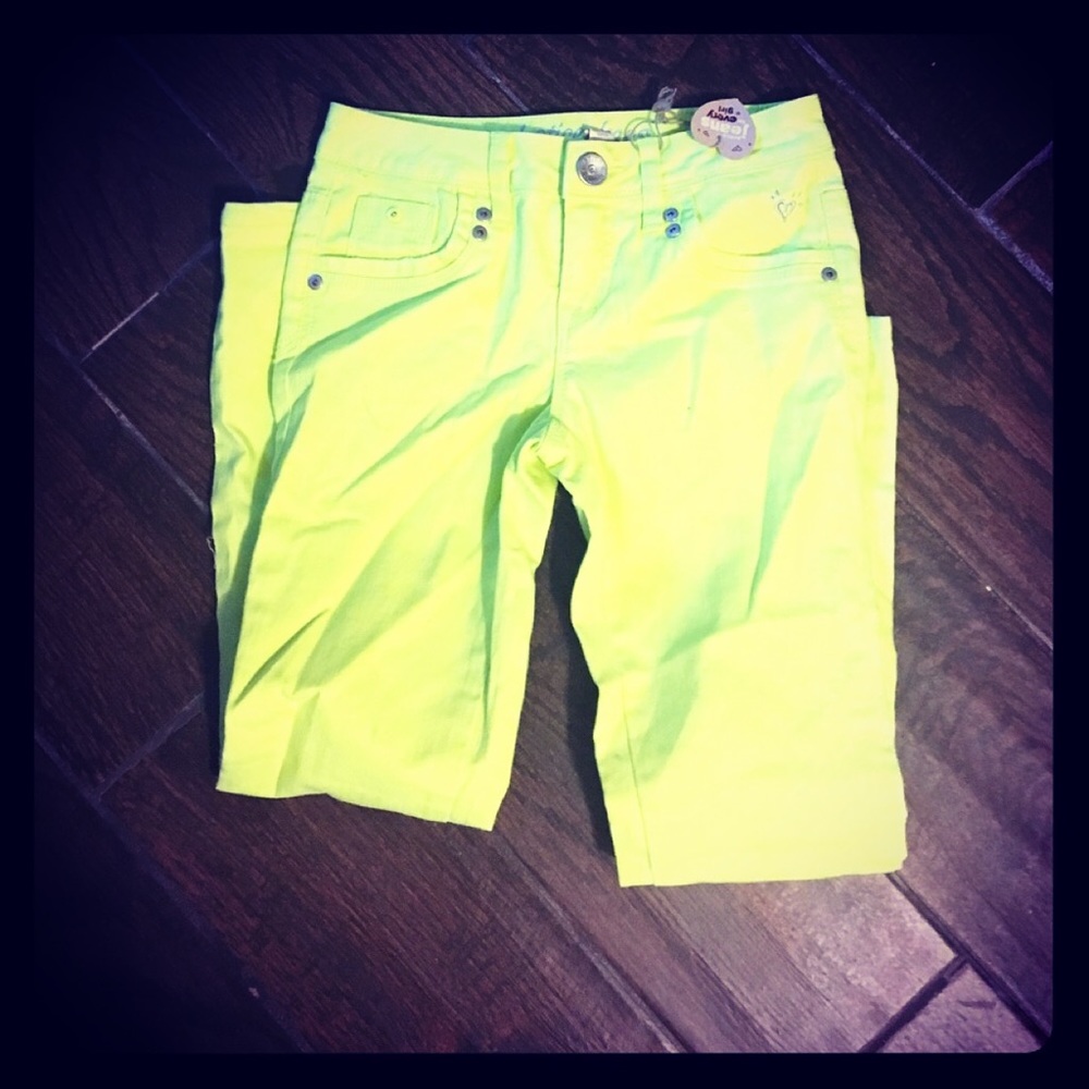 MAKE AN OFFER‼️New Justice Girls Jeans Size 8R