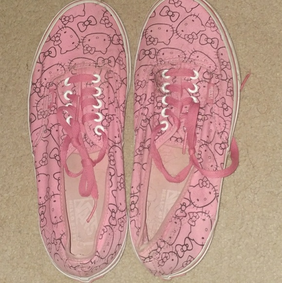 *SOLD* in Bundle! Pink Hello Kitty Vans - Picture 2 of 8