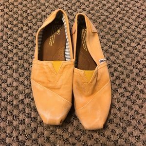 Yellow Toms Classic Slipons