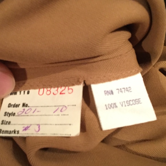 Mark Eisen tan viscose tunic top size 10 worn once - Picture 7 of 7